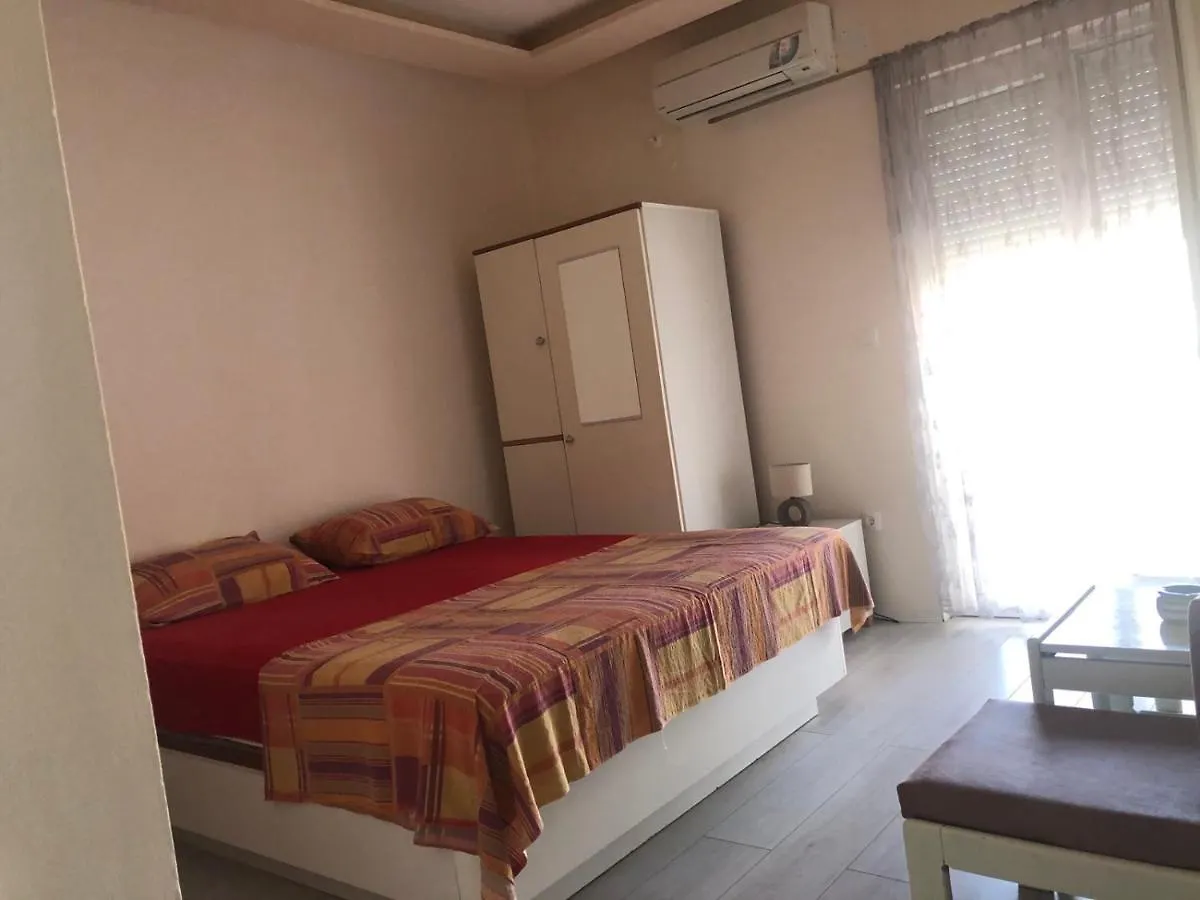 Guesthouse Adriatic Biograd Na Moru